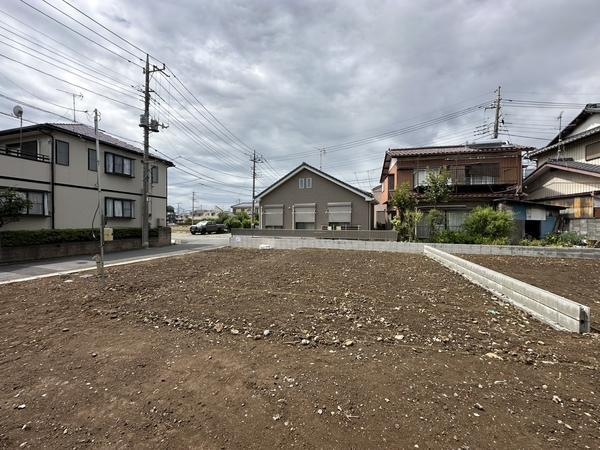 草加市小山1丁目　新築一戸建て　2期1号棟
