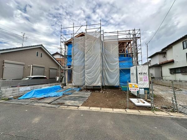 草加市小山1丁目　新築一戸建て　2期1号棟