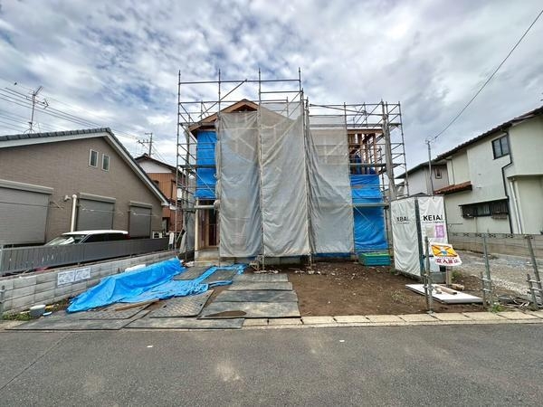草加市小山1丁目　新築一戸建て　2期1号棟