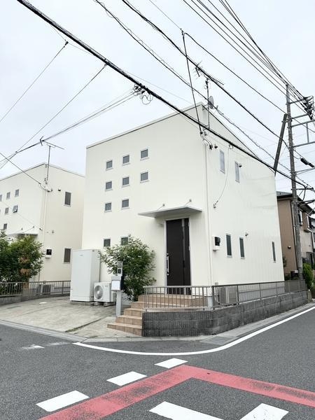 草加市氷川町の中古一戸建て