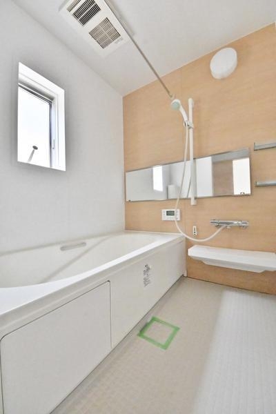 草加市氷川町の中古一戸建て