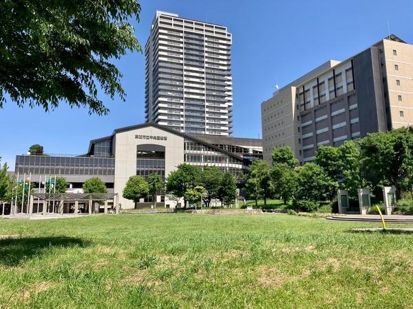 ウインザーハイム草加(松原団地西口公園)