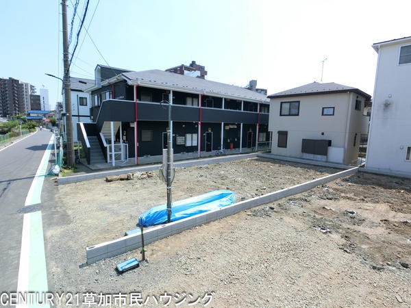 草加市手代1丁目　新築一戸建て　2号棟