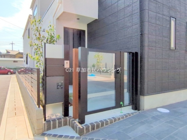 草加市花栗3丁目　新築一戸建て　III期9号棟