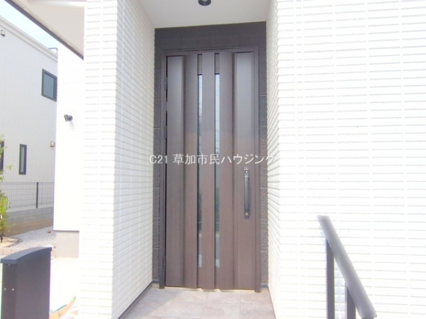 草加市花栗3丁目　新築一戸建て　III期4号棟