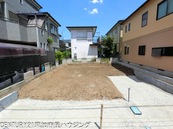 草加市青柳4丁目　新築一戸建て　26期