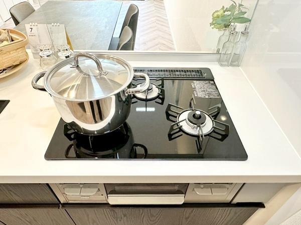 草加市神明2丁目　新築一戸建て　A号棟
