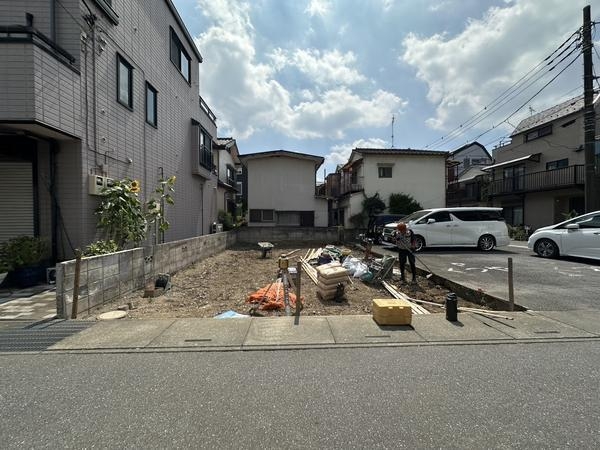草加市旭町5丁目　新築一戸建て　2期