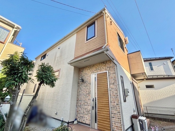 草加市金明町　中古一戸建て