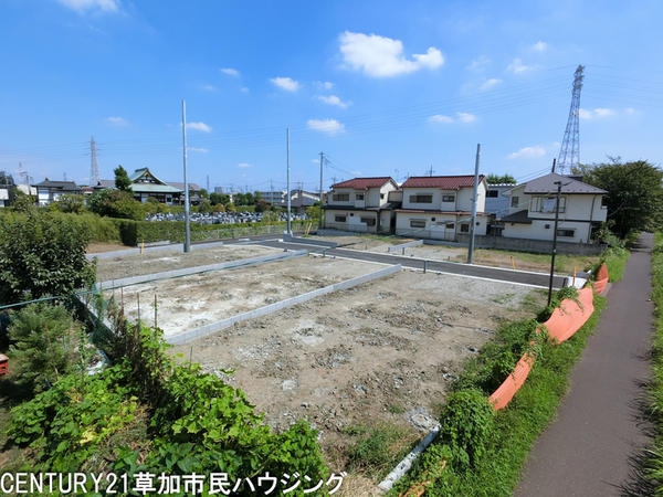 草加市新里町　新築一戸建て　3期1号棟
