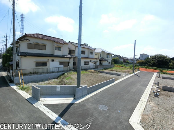 草加市新里町　新築一戸建て　3期4号棟