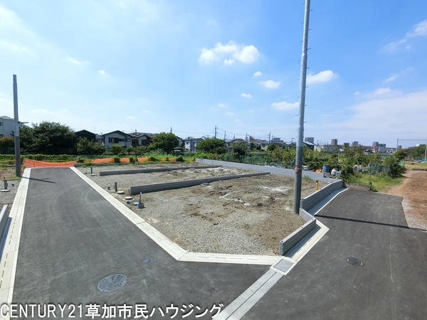 草加市新里町　新築一戸建て　3期4号棟