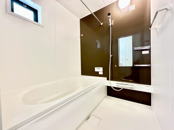 草加市弁天4丁目　新築一戸建て　5期