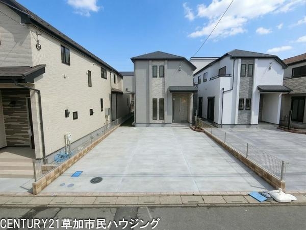 草加市長栄3丁目　新築一戸建て　F号棟