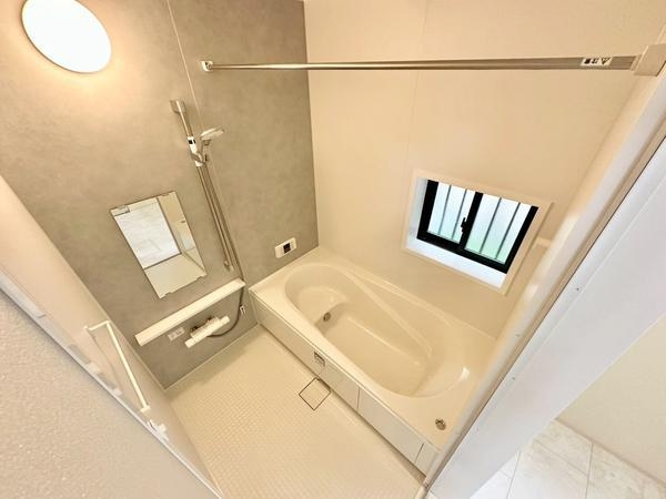 草加市長栄3丁目　新築一戸建て　D号棟