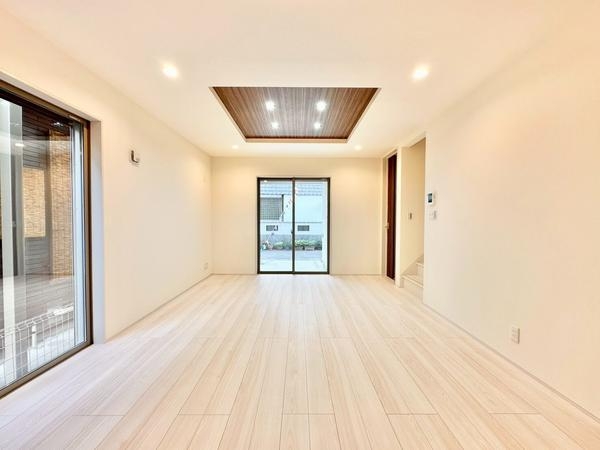 草加市八幡町　新築一戸建て　12期