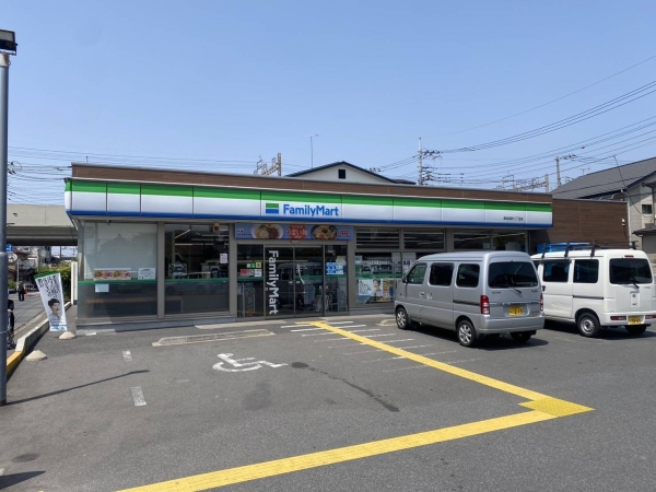 草加市旭町5丁目　新築一戸建て(ファミリーマート　草加旭町二丁目店)