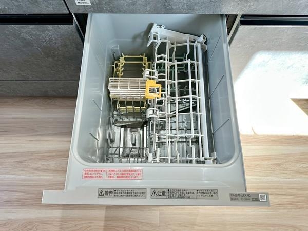 草加市旭町5丁目　新築一戸建て