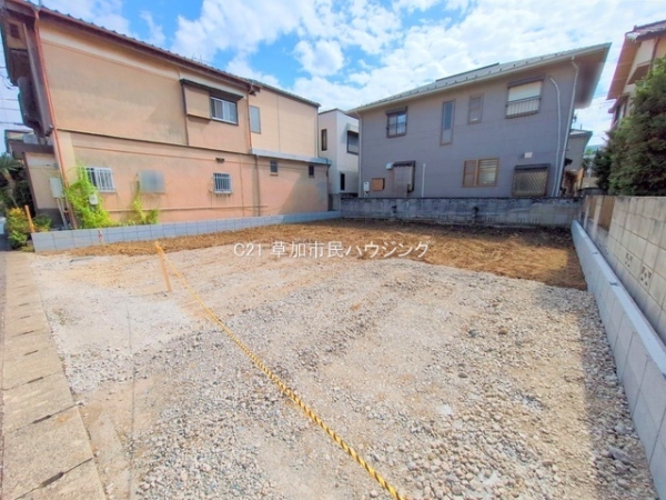 草加市新善町　売地