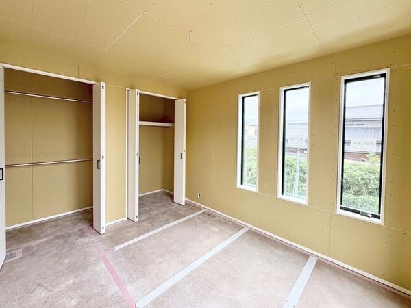 八潮市中央2丁目　新築一戸建て　2期　4号棟