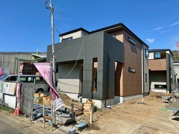 八潮市中央2丁目　新築一戸建て　2期　1号棟