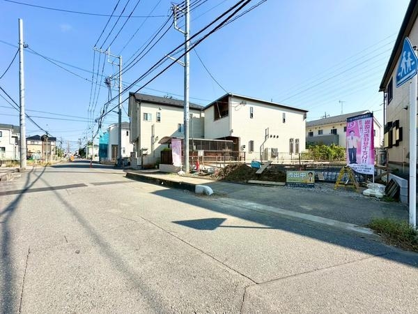 八潮市上馬場　新築一戸建て