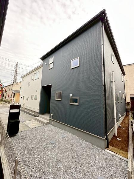 草加市瀬崎5丁目　新築一戸建て　3期3号棟