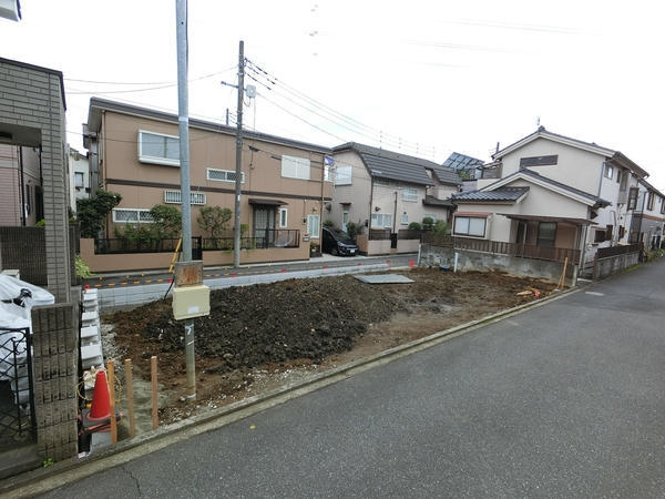 草加市谷塚町　新築一戸建て　25期