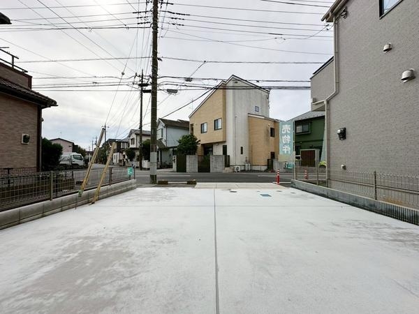 草加市稲荷4丁目　新築一戸建て　第2期E号棟