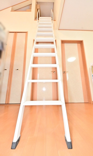 草加市西町の中古一戸建て