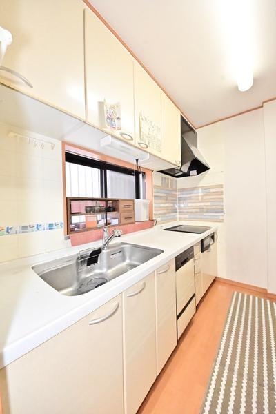 草加市西町　中古一戸建て