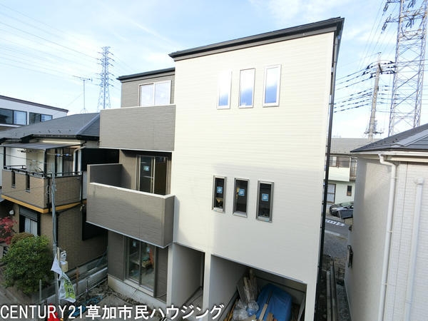 草加市両新田西町　新築一戸建て　11期