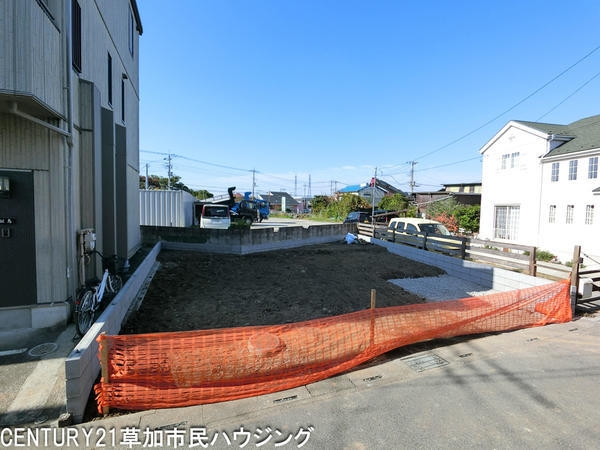 草加市谷塚上町　新築一戸建て　7期