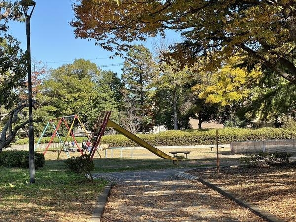 八潮市八潮３丁目の中古一戸建て