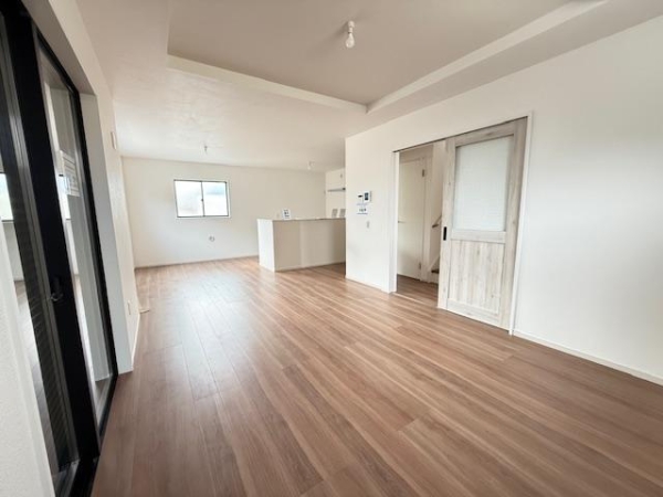 八潮市八條　新築一戸建て　4期