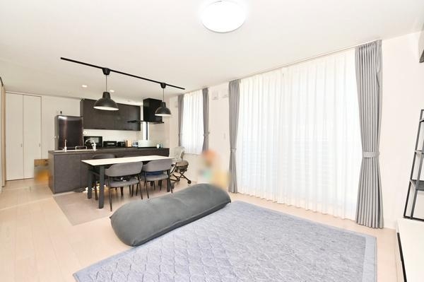 三郷市早稲田６丁目の中古一戸建て