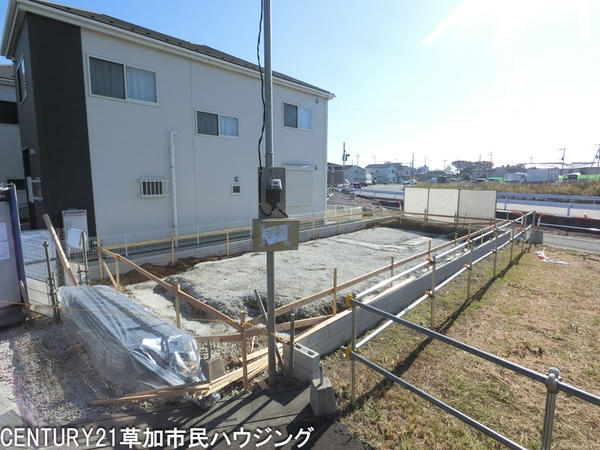 八潮市西袋　新築一戸建て　II