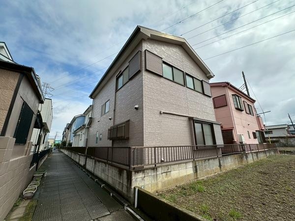 草加市中根3丁目　中古一戸建て