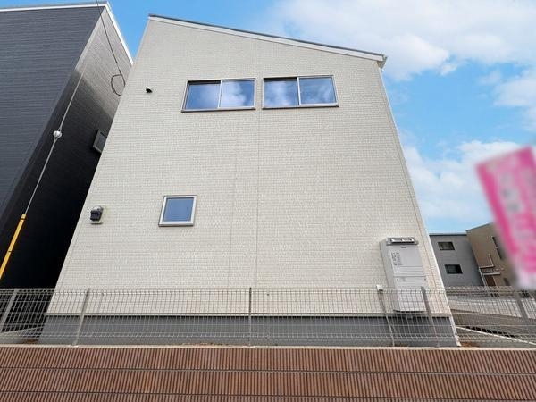 八潮市伊草1丁目　新築一戸建て　第2　　2号棟