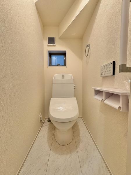 八潮市伊草1丁目　新築一戸建て　第2　　2号棟