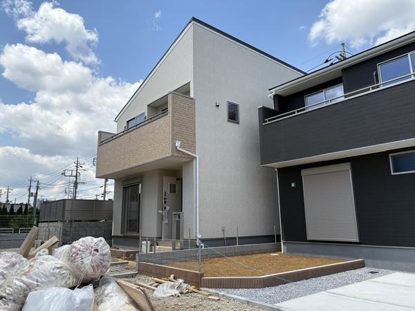 八潮市伊草1丁目　新築一戸建て　第2　　2号棟