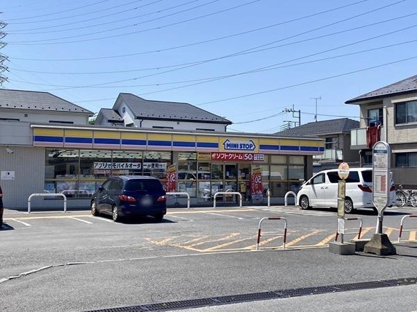 草加市青柳6丁目　新築一戸建て　20期　1号棟(ミニストップ草加青柳店)