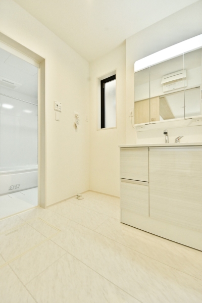 草加市青柳6丁目　新築一戸建て　20期　1号棟