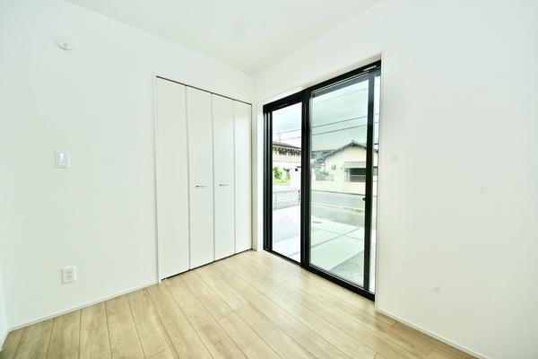 草加市青柳6丁目　新築一戸建て　20期　1号棟