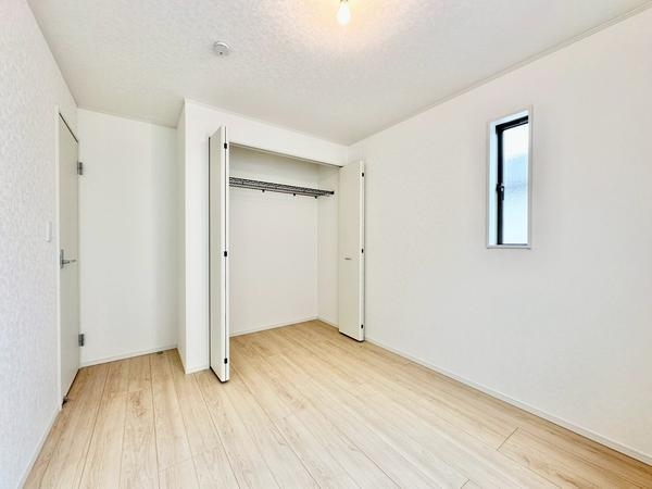草加市瀬崎5丁目　新築一戸建て　第8　2号棟