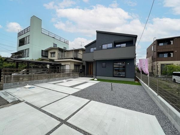 八潮市大曽根　新築一戸建て