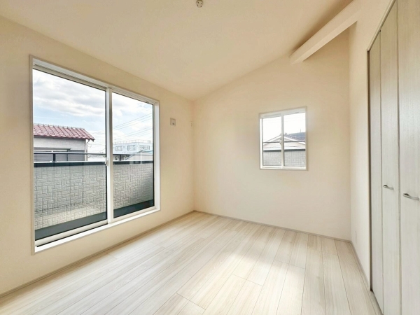 草加市新里町　新築一戸建て　4期3号棟