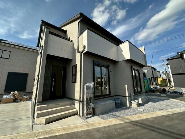 草加市新里町　新築一戸建て　4期3号棟