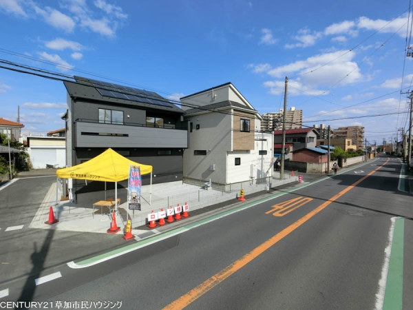 草加市新里町　新築一戸建て　4期1号棟