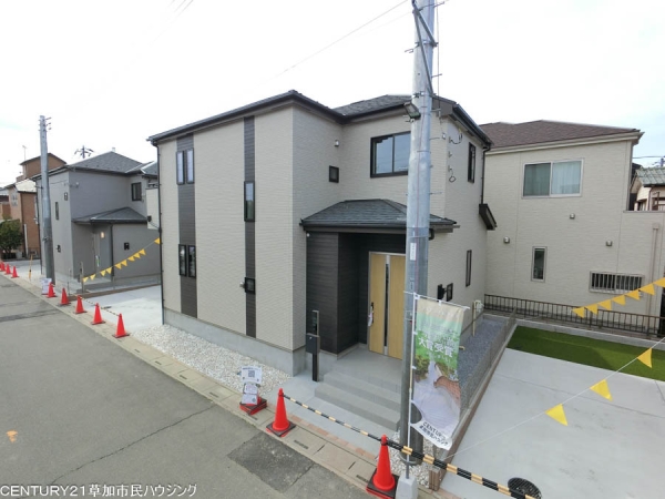 草加市清門3丁目　新築一戸建て　B号棟
